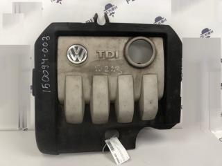 Крышка двигателя декоративная Volkswagen Passat 03G103925BP