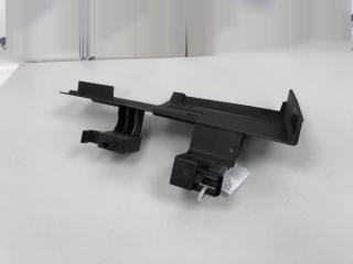 Дефлектор радиатора Ford Focus 2011 [1749571] ХЭТЧБЕК 5 ДВ. 1.6 PNDA BC27661, левый