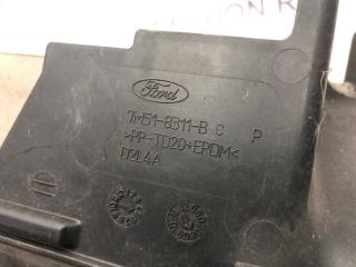 Дефлектор радиатора Ford Focus 2008 1517778 КАБРИОЛЕТ 2.0, левый