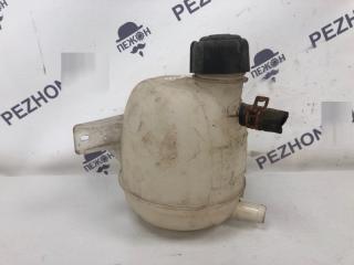 Бачок расширительный Renault Duster 8200766826