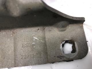 Петля капота Nissan Qashqai 2013 65400JD000 ВНЕДОРОЖНИК 1.6, правая