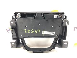 Блок кнопок управления магнитолой Opel Astra J 2010 13346050 F68 1.6 A16XER