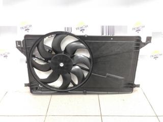 Диффузор радиатора охлаждения с вентилятором Ford Focus 2005-2011 1530980