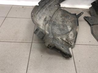 Подкрылок Nissan Juke 2011 638421KE0A ВНЕДОРОЖНИК 1.6, передний правый