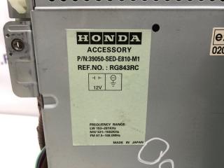 Магнитола Honda Accord 2003 39050SEDE81ZA УНИВЕРСАЛ 2.4