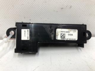 КНОПКА ПАРКОВКИ Kia Ceed 2 2012-2018 93310A2000WK