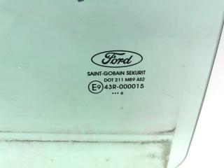 Стекло двери Ford Focus 2005-2011 1317984, заднее правое