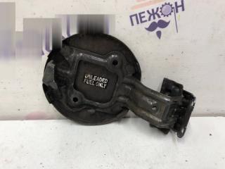 Лючок бензобака Toyota Auris 2007 7735012480 E150 1.6 1ZRFE