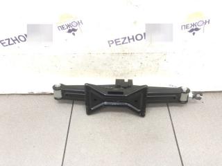 Домкрат Hyundai Ix35 2014 091102Y000 ВНЕДОРОЖНИК 1.7