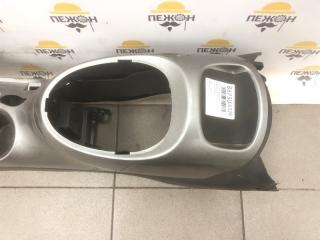 Консоль центральная Nissan Juke 2013 969311KN1A ВНЕДОРОЖНИК 1.6