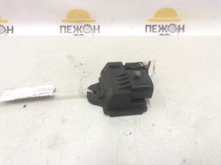 Реле свечей накала Bmw 5-Series 2010 12218570087 F10 2.0 N47D20