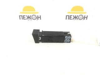 Кнопка включения полного привода Hyundai Santa Fe 2012 932402B906HZ CM 2.2 D4HB