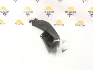 Воздухозаборник Ford Focus 2011 1745844 3 1.6 PNDA