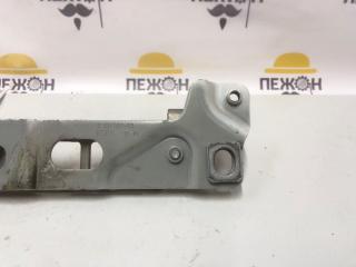 Кронштейн пиропатрона капота Bmw 5-Series 2011 51237186988 F10 2.0 N47D20C, правый