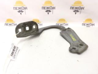 Петля капота Ford Focus 2011 1750018 3 1.6 PNDA, левая