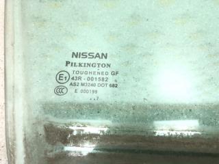 Стекло двери Nissan Qashqai 2007 80300JD000 ВНЕДОРОЖНИК 1.6, переднее правое