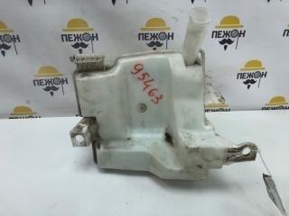 Бачок омывателя Ford Focus 2011 1817940 3 1.6 PNDA