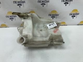 Бачок омывателя Ford Focus 2011 1817940 3 1.6 PNDA