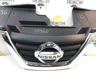 Решетка радиатора Nissan Juke 2010 620721KA6A F15 1.6 HR16DE