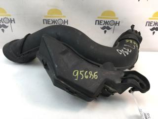 Патрубок-воздуховод Nissan Juke 2010 165541KA0B F15 1.6 БЕНЗИН