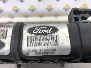 Радиатор охлаждения Ford Fusion 2009 1430653 ХЭТЧБЕК 1.4