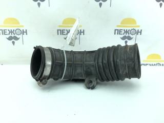 Патрубок воздушного фильтра Suzuki Jimny 2003 1388180A00 FJ 1.3 M13A