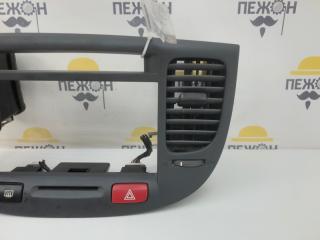 Рамка магнитолы Kia Rio 2010 847401G900XI JB 1.4 G4EE