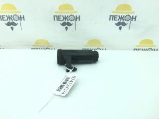 Кронштейн радиатора Ford Focus 2011 1695234 3 1.6 PNDA