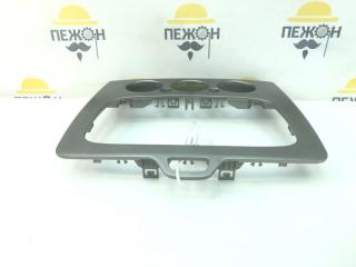 Рамка магнитолы Ford Focus 2009 1539347 DB_ 1.6 SHDA