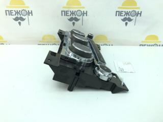 Блок управления климат-контролем Land Rover Range Rover LR048037