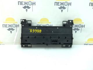 Блок управления климат-контролем Land Rover Range Rover LR048037