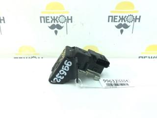 Замок багажника Hyundai I30 2010 812302L200 FD 1.6 G4FC