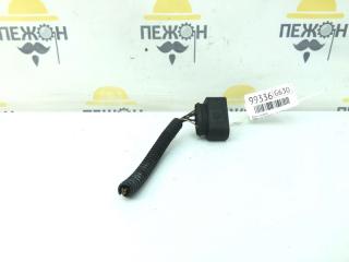 Фишка на фару Ford Focus 2009 DA_ 1.8 QQDB