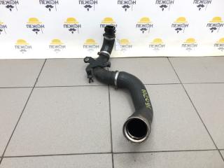 Патрубок интеркулера Renault Sandero 2013 144604208R B52 0.9 H4BA400