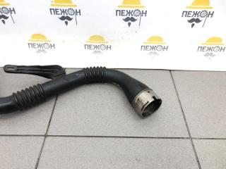 Патрубок интеркулера Renault Sandero 2013 144605243R B52 0.9 H4BA400