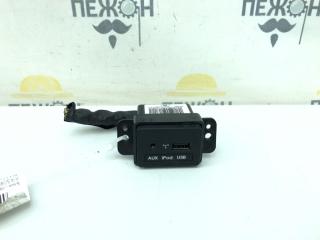 Блок USB Kia Sorento 2012 961202P000VA XM 2.2 D4HB