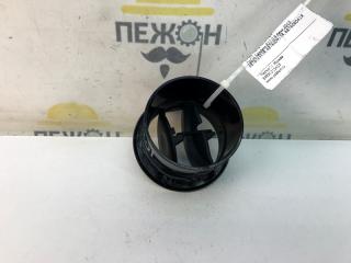 Воздуховод салонный Renault Sandero 2013 687606395R B52 0.9 H4BA400