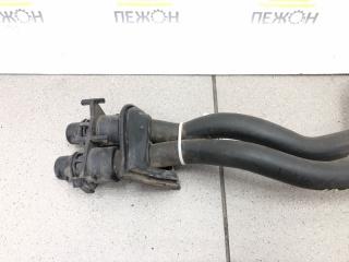 Патрубок отопителя Land Rover Freelander 2011 LR019276 FA 2.2 224DT