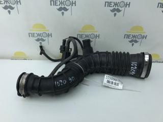 Патрубок воздушного фильтра Renault Sandero 2013 165764382R B52 0.9 H4BA400