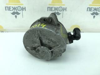 Насос вакуумный Renault Megane 146504799R BZ0N 1.9 DCI