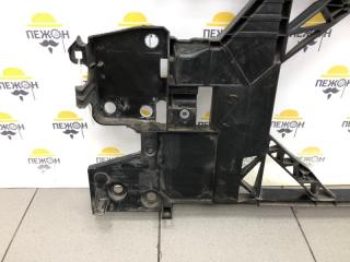 Панель передняя Renault Megane 752100004R 3