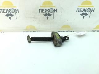 Ограничитель двери Toyota Auris 2009 6861002121 ZRE151 1.6 1ZRFAE, передний