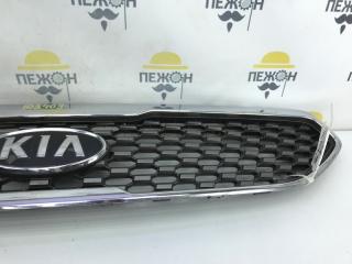 Решетка радиатора Kia Venga 2010 863511P010 YN 1.6 БЕНЗИН