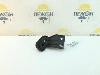 Кронштейн радиатора Kia Venga 2010 253331P000 YN 1.6 БЕНЗИН, правый