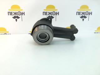 Кронштейн подвесного подшипника Ford Focus 1998-2005 1075776