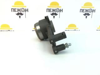 Кронштейн подвесного подшипника Ford Focus 1075776 1