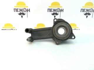 Кронштейн подвесного подшипника Ford Focus 1075776 1