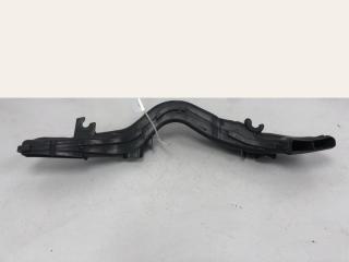 Воздухозаборник Ford Focus 2008-2011 1485769