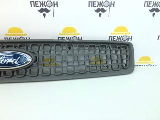 Решетка радиатора (дефект) Ford Fusion 2007 1530207 JU 1.4 FXJA