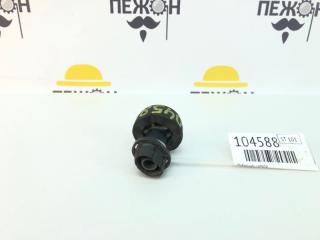 Отбойник капота Ford Focus 2011 1758504 3